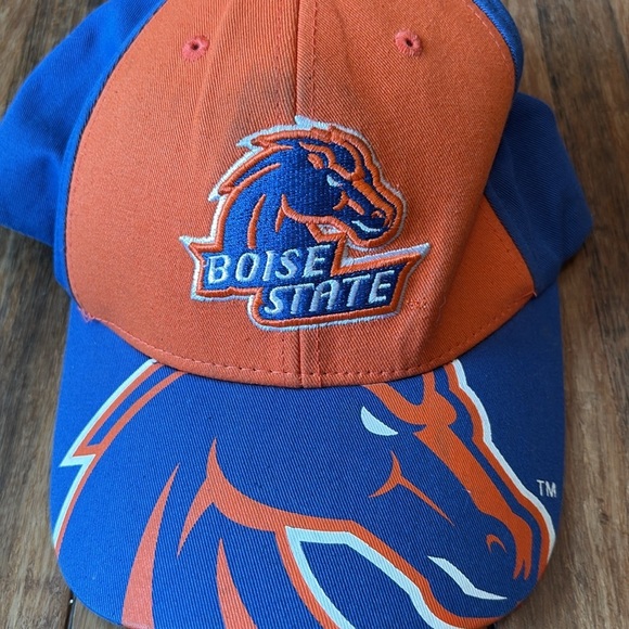 Boise State University Broncos Dad Strapback Hat Cap One Size Big Logo Idaho - Picture 2 of 10